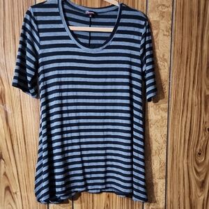 Striped Black and Gray Women's Top - Size M